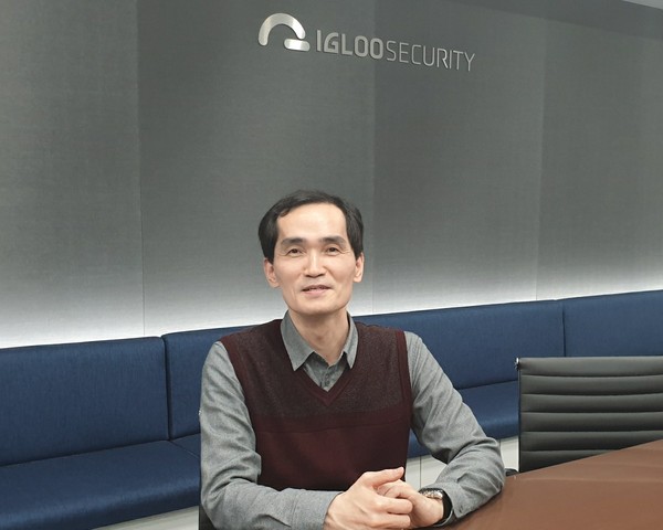  류승환 빅데이터보안연구소장은 “최근 클라우드 전환 트렌드에 맞춰 이글루시큐리티도 보안 서비스(SECaaS)를 준비하고 있다. 클라우드 기반 ‘스파이더 TM’ 서비스의 개발은 완료됐으며, 올 상반기부터 본격적으로 제공할 계획이다”라고 말했다.