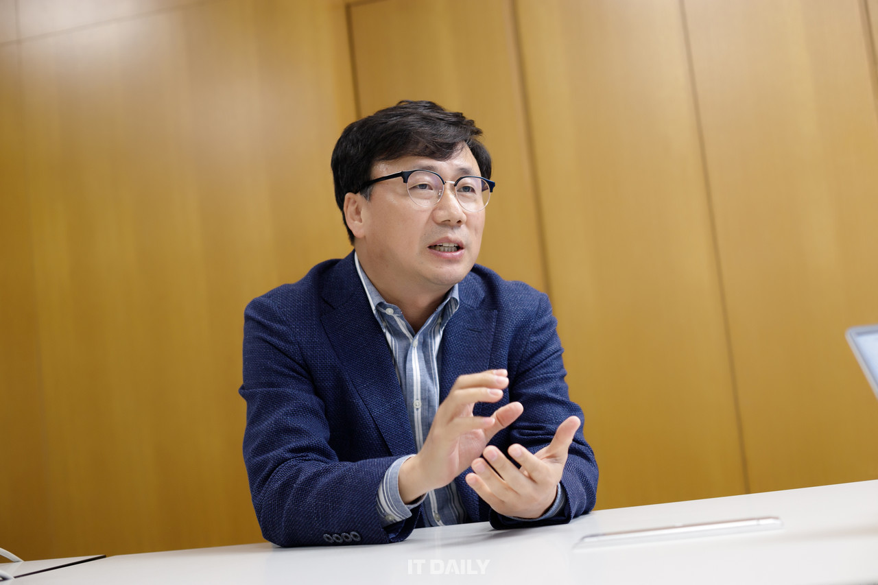 이중연 KTNF 대표