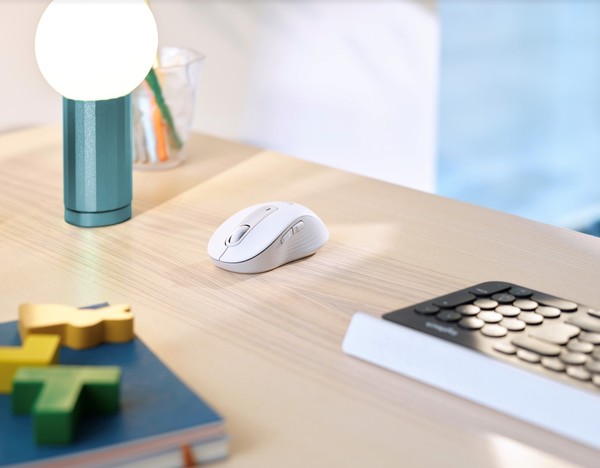 로지텍 '시그니처 M650' 무선 마우스