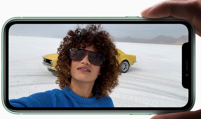 아이폰14에 위성통신 기능이 탑재될 가능성이 높다는 예상이다. 사진=애플