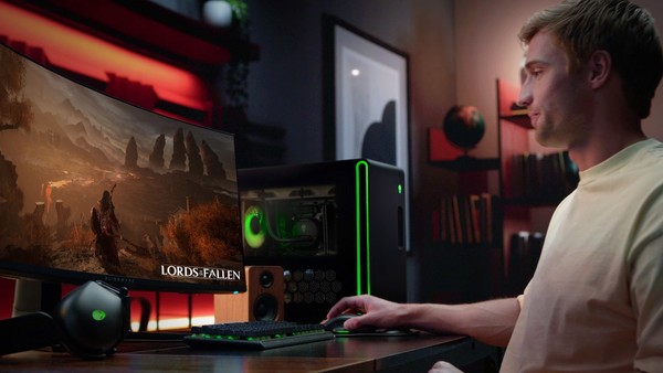 ‘델 에일리언웨어 오로라 R16’을 사용하는 게이머