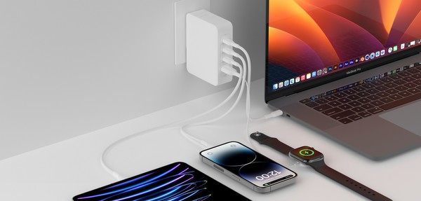 벨킨 부스트차지 프로 140W 4포트 GaN 고속 충전기