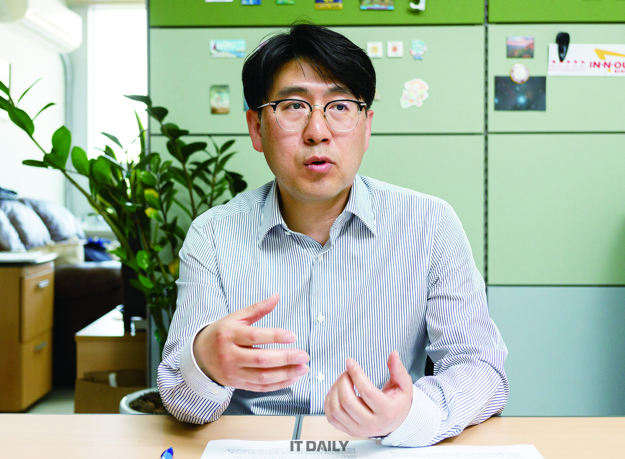 한국데이터마이닝학회 김성범 회장 / 고려대학교 인공지능공학연구소 소장