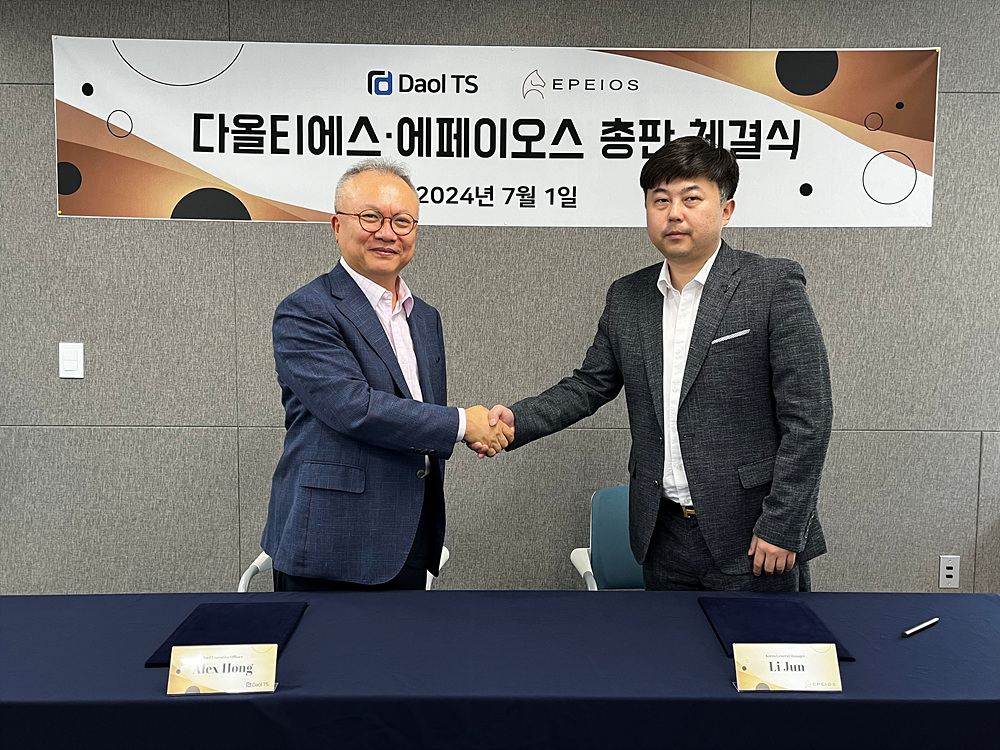 다올TS 홍정화 대표(왼쪽), 에페이오스 킨 부사장(우)