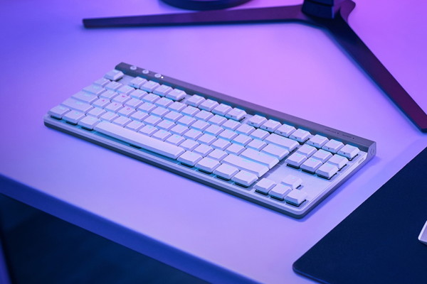 G515 라이트스피드 TKL 키보드.