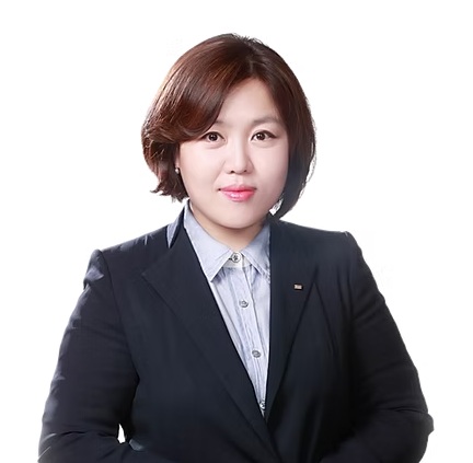  코리아엑스퍼트 유인지 대표는 “우리 비즈니스 방향은 고객이 원하는 인사이트를 찾는 것을 넘어, ‘연결’에 역점을 두고 있다. 단순 ‘전문가 시스템’이나 솔루션을 공급하는 것이 아닌 ‘기술과 기술’, ‘기술과 비즈니스’을 연결하는 비즈니스 테크놀로지스트를 추구한다”고 강조했다.