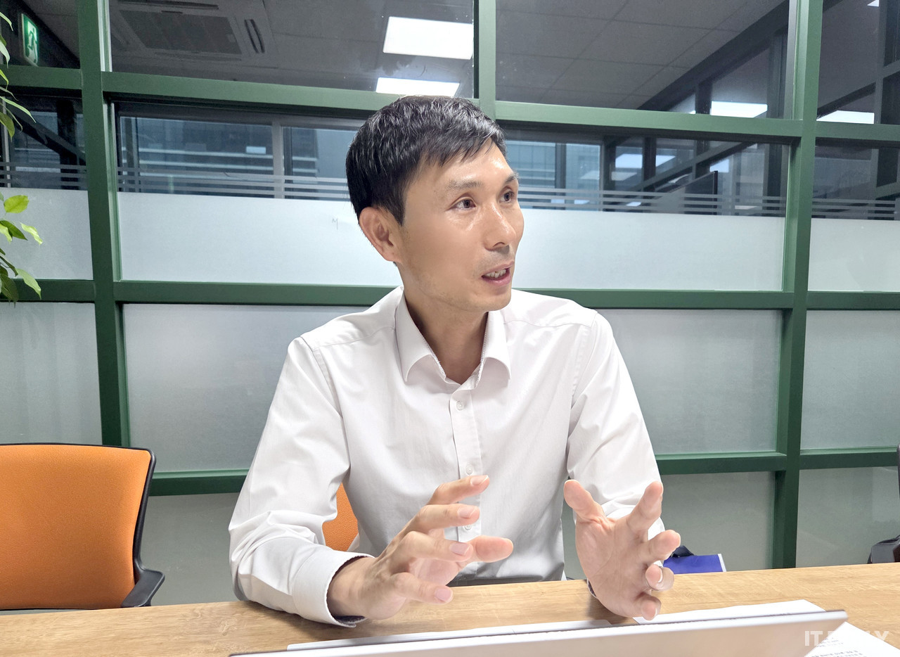 굿모닝아이텍 장재혁 이사는 국내 시장에서 AD 보안에 저변을 넓히고 나아가 시장을 선도하는 리더로 자리매김하겠다는 포부를 밝혔다.