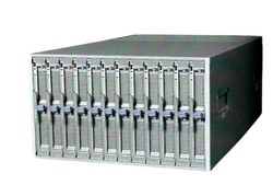 유니와이드 ‘하이퍼블레이드 익스트림블레이드’ (출처= 컴퓨터월드 2005년 8월호)