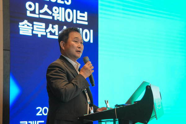 인스웨이브 어세룡 대표