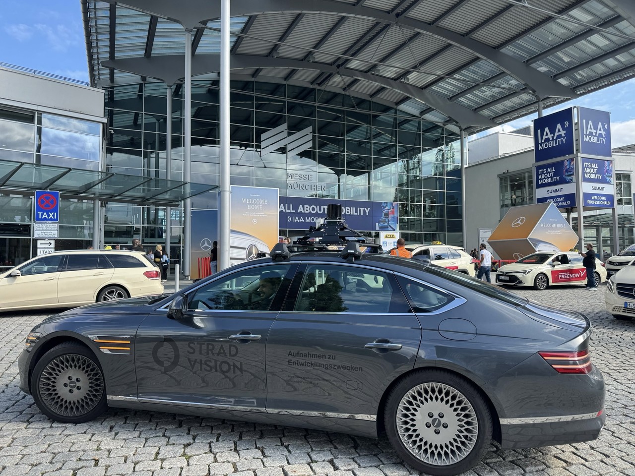 스트라드비젼이 최근 진행된 ‘독일 IAA 모빌리티’에서 기술 시연과 파트너 논의를 성공적으로 진행했다.