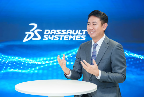  다쏘시스템 이주상 파트너는 “기업들은 버추얼 트윈 기반의 시뮬레이션 역량을 지금부터 축적해야 향후 10년, 20년 후 경쟁력을 유지할 수 있다. 시뮬리아는 빠른 개발, 비용 효율화, 품질 개선 등을 위한 핵심 솔루션으로 자리잡을 것이다”고 말했다.