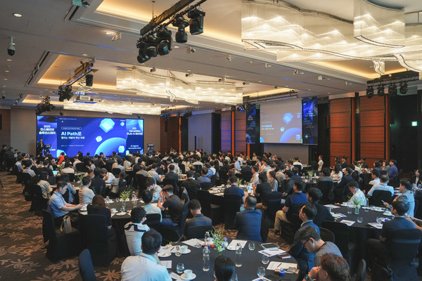 인스웨이브 솔루션스데이 2025 현장 사진