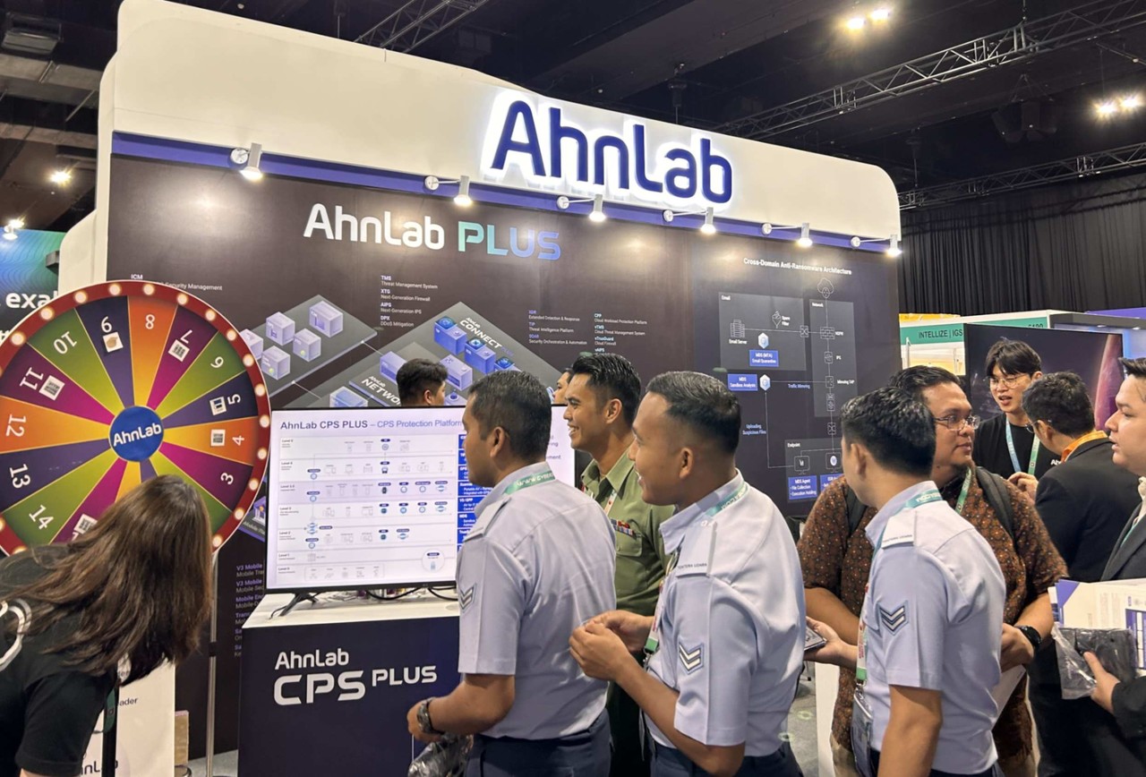 지난 9월 30일부터 10월 2일까지 말레이시아 쿠알라룸푸르에서 열린 ‘사이버DSA 2025’에 마련된 안랩 부스 (사진=안랩)