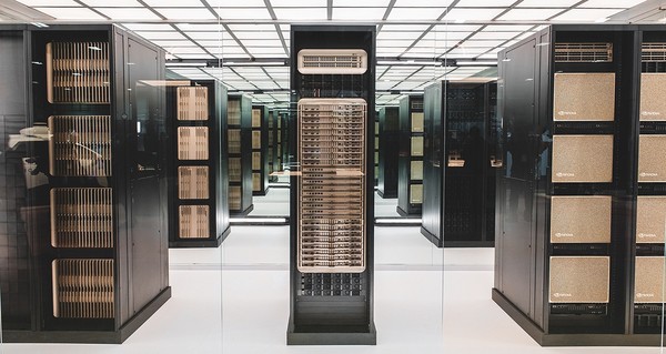 글로벌 인공지능(AI) 반도체 칩 기업 엔비디아(NVIDIA)는 AI 팩토리(AI Factory)를 미래 데이터센터 패러다임으로 제시하며 AI 인프라의 표준을 재정의하고 있다. (사진= 엔비디아)