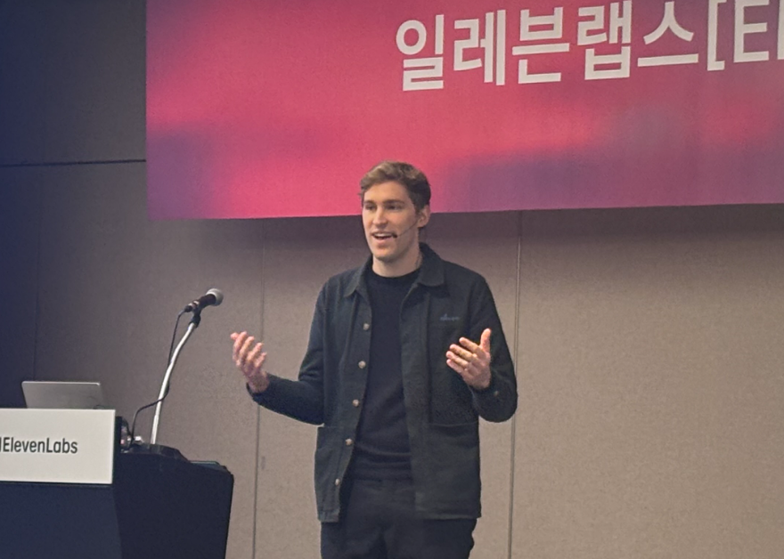 일레븐랩스 마티 스타니셰프스키 CEO가 행사를 통해 발표하고 있다. (사진=권영석 기자)