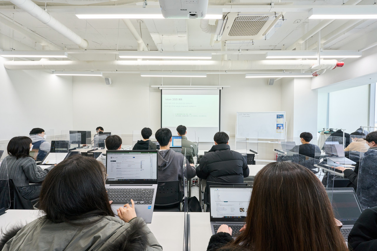 엔코아 플레이데이터 가산 캠퍼스 교육 현장 (출처: 엔코아)