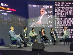 [현장] 로봇이 멈추면 서울은 안전할까...AI·로봇 도시의 도입 조건 - 뉴스 썸네일 이미지
